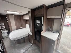 Coachman Laser Xcel 875