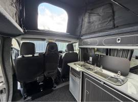 Class B , Nissan NV300