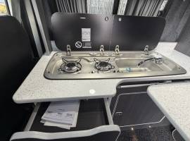 Class B , Nissan NV300