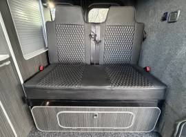 Class B , Nissan NV300